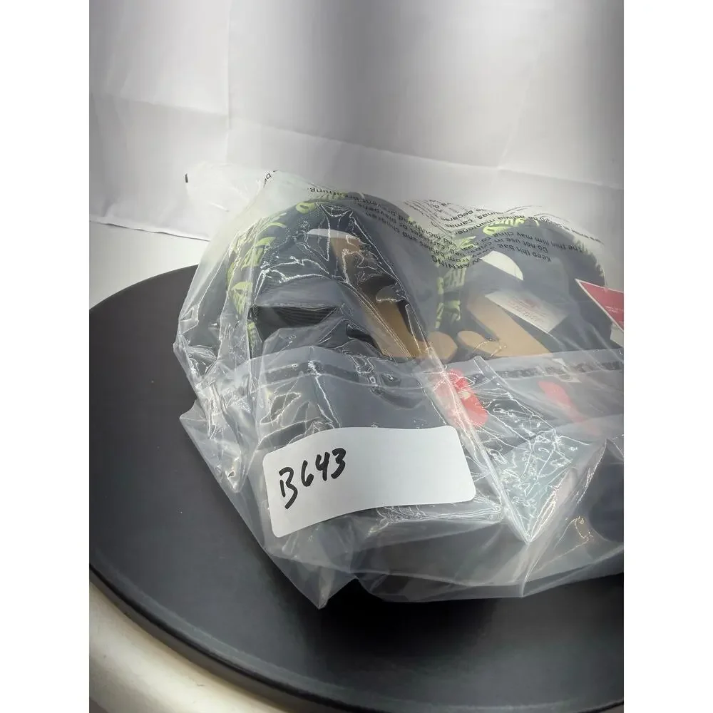 Nike Victori One‎ Slide Print Mens 8 Black Volt Logo Sport Sandals Slip On Shoes